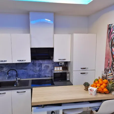 Del Mar Apartman *