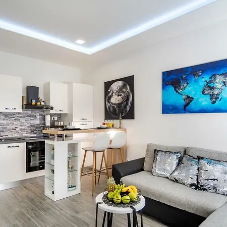 Apartman Del Mar *